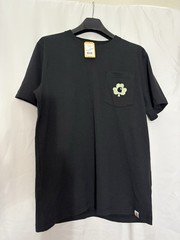 Carhartt Men’s Relaxed Fit Heavyweight Pocket Shamrock Graphic Tee Black M