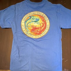 Vintage Universal Studios Islands of Adventure Tshirt