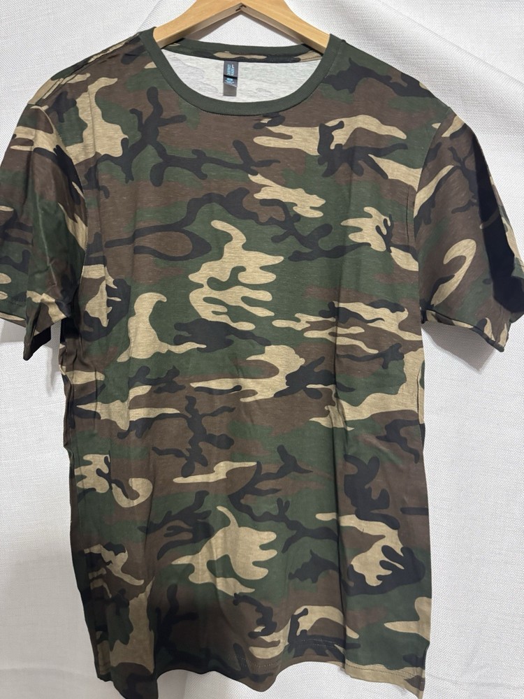 NWOT District Made Tshirt Camouflage Short Sleeve 100% Cotton Unisex Adult