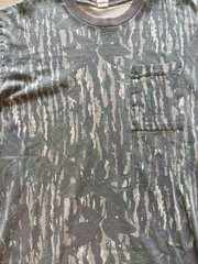 Lot of 3 Vintage Mossy Oak and Realtree Camo Long Sleeve Pocket T-Shirts