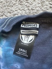 Broken Promises Emotional Graphic Logo Tie-Dye Tee Crew Neck Short Sleeve S