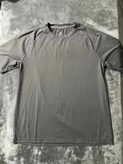 Lot of 9 Men’s Size Large Shirts T-shirt Sweatshirt Short Sleeve Casual & Active