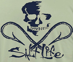 Salt Life Men’s Big & Tall “Skull and Hooks”, Graphic T-Shirt, XLT, 2XLT, 3XLT