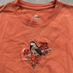 Nike T-Shirt Men’s Large Embroidered Finch Floral Swoosh Orange Short Sleeve