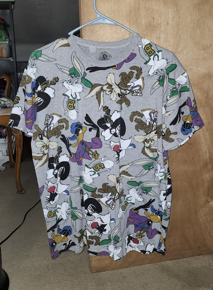 Looney Tunes Men’s Gray All-Over Graphic Print Crew Neck T-Shirt Size L