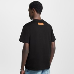 Louis Vuitton T-Shirt Embosed LV T-Shirt Size M Round Neck Inside Out Label